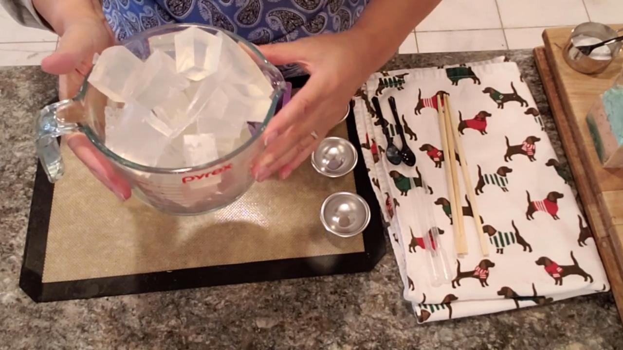 Clear melt and pour soap base ready to melt