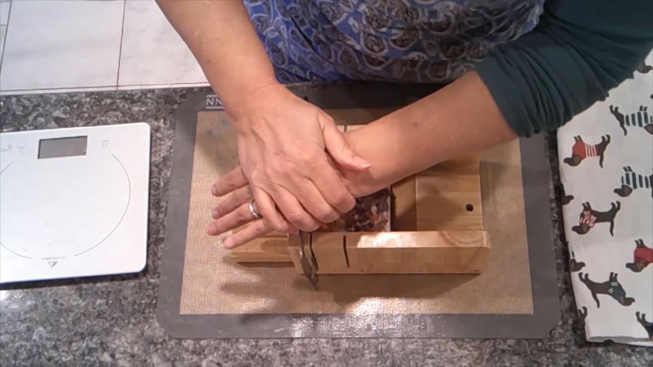 Cutting the autumn confetti soap