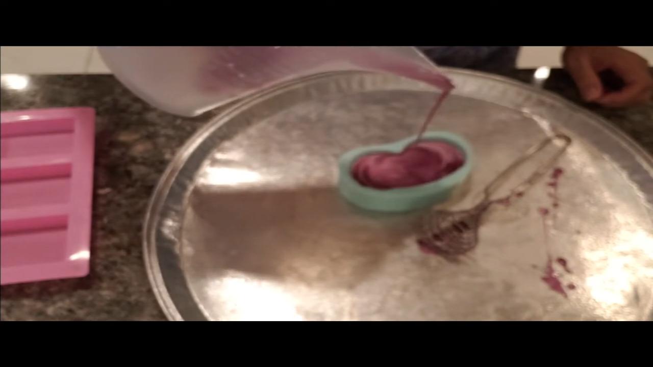 Filling the cloud wave mold with swirled soap