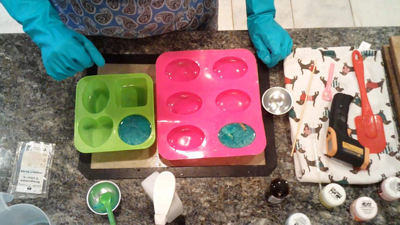Glittery green layer poured over the eggs