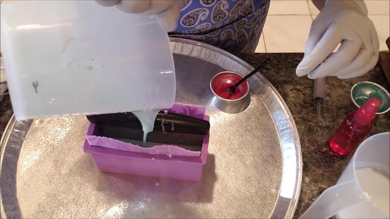 Pouring soap into the mini loaf mold