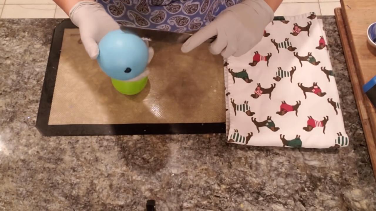 Unmolding the ornament ball soap