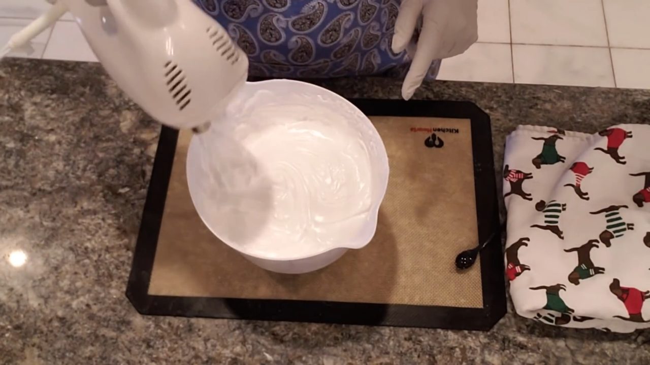 Whipping foaming bath whip soap base with a hand mixer