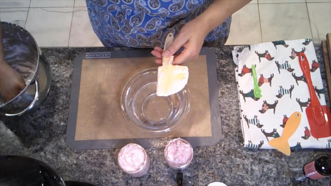 Peppermint sugar scrub lathering on wet hands