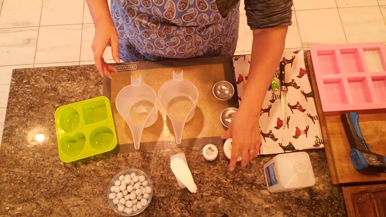 Unmolded white soap ball embeds ready to use