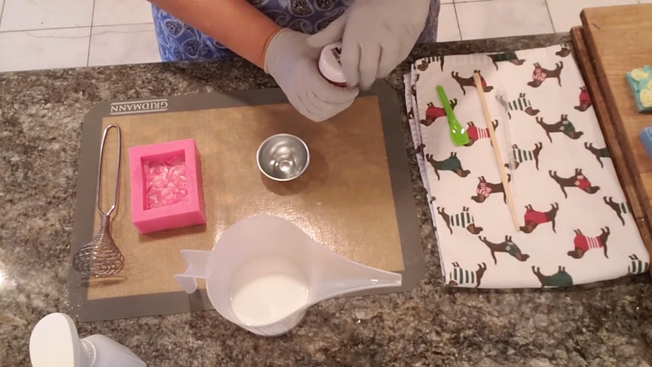 Mixing Pink Watermelon mica with distilled water for a rose swirl