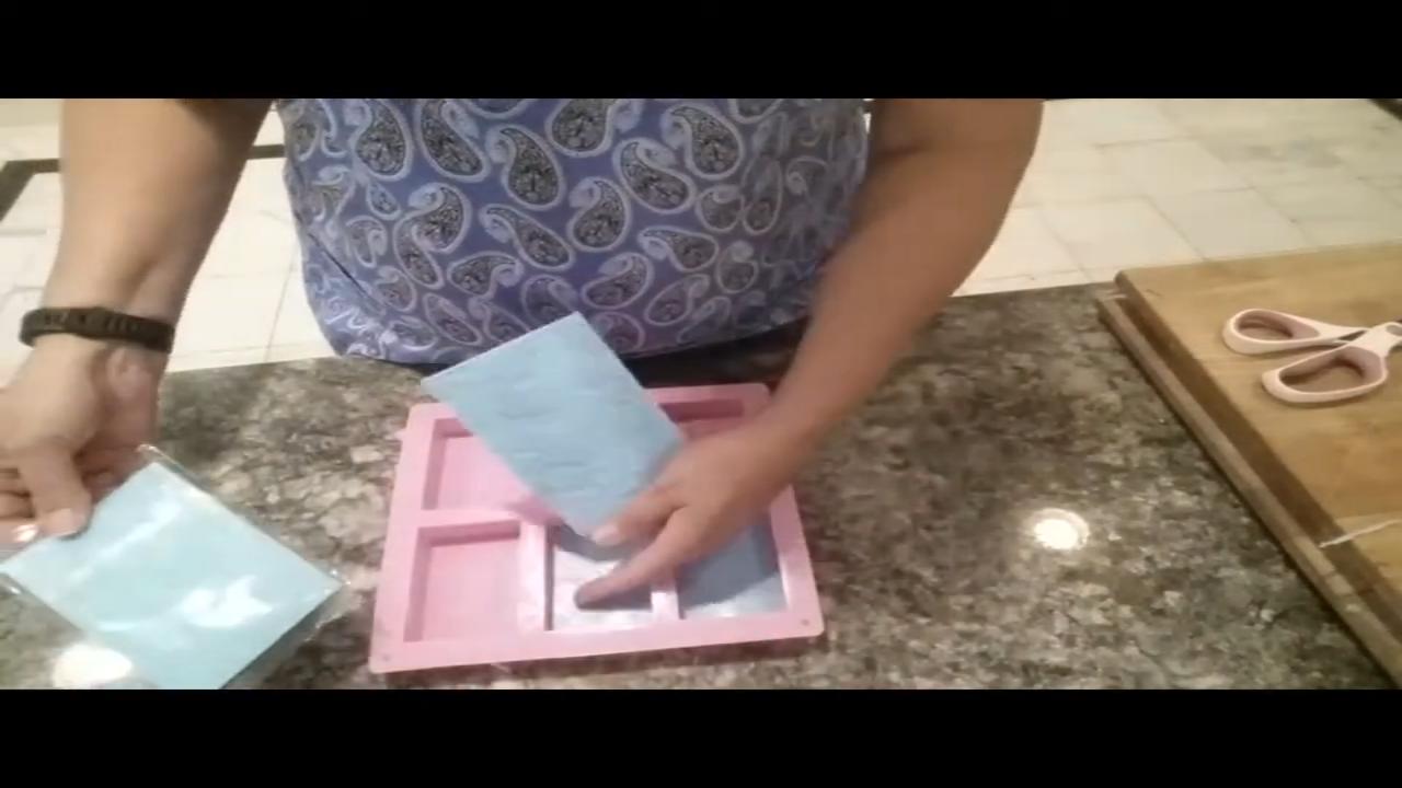 Fitting a texture sheet into a cavity soap mold